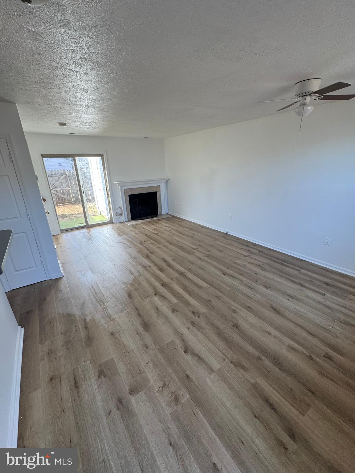 SOUTHRIDGE TOWNHOUSES - Residential Lease