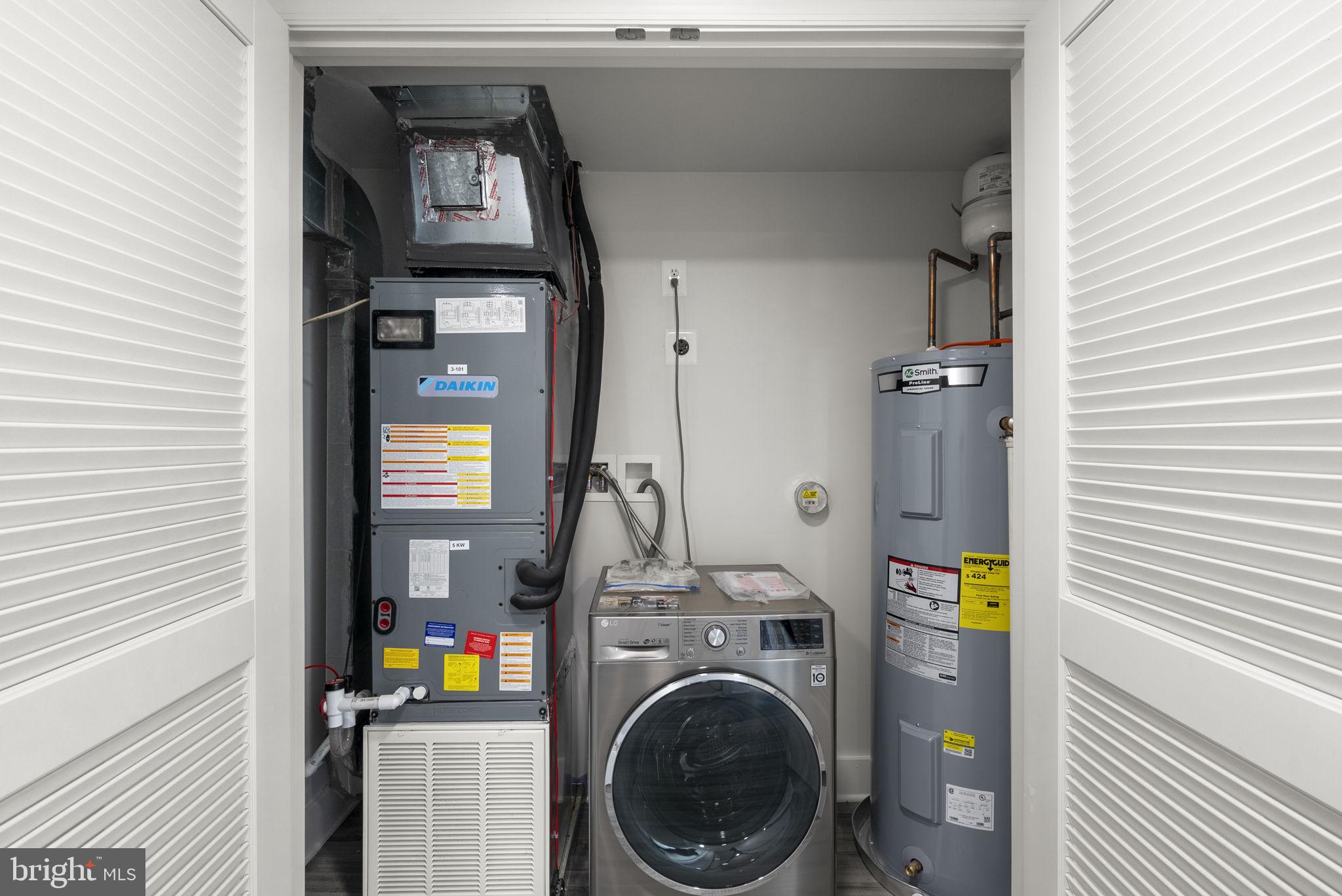 MONTGOMERY VILLAGE - Residential