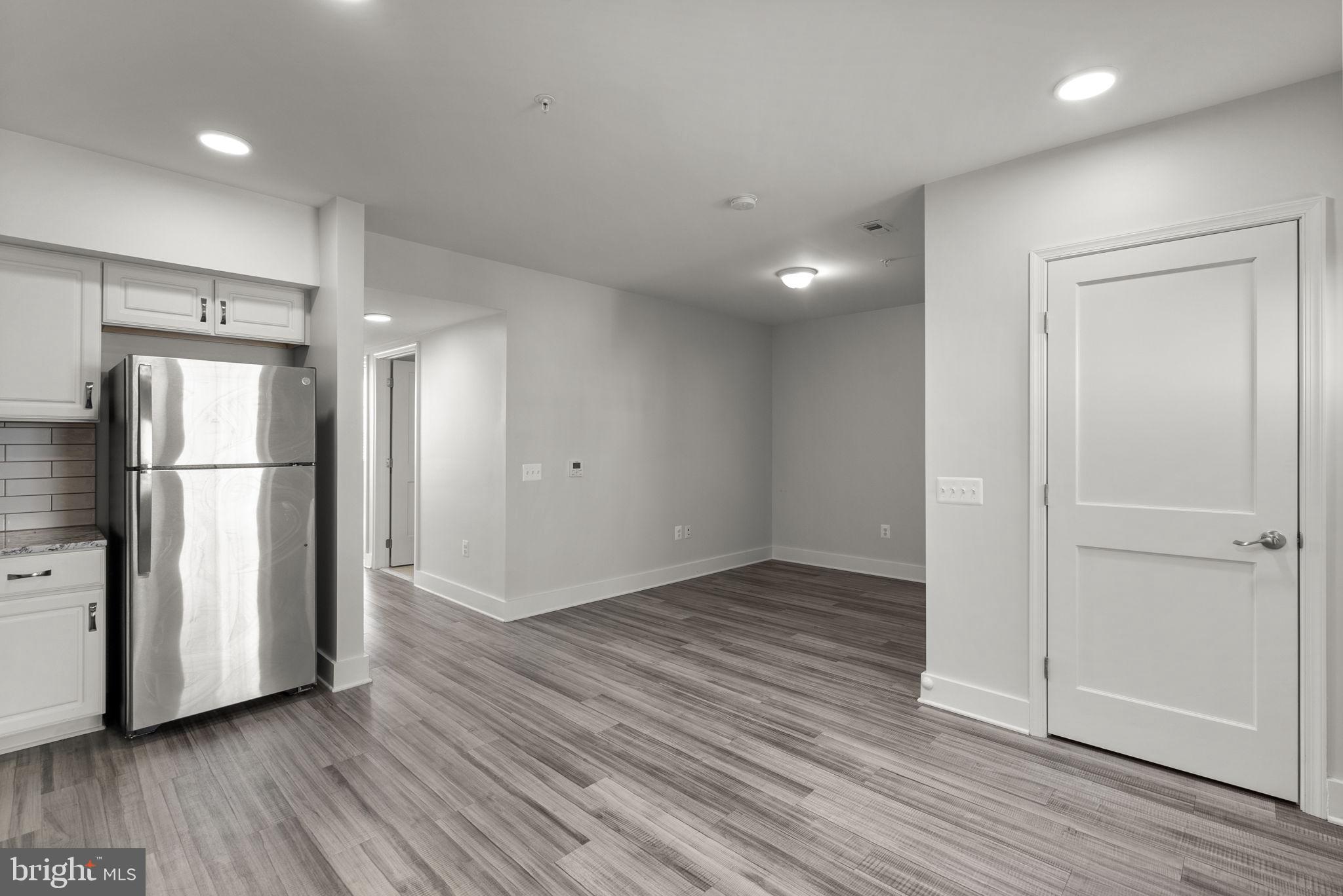 MONTGOMERY VILLAGE - Residential