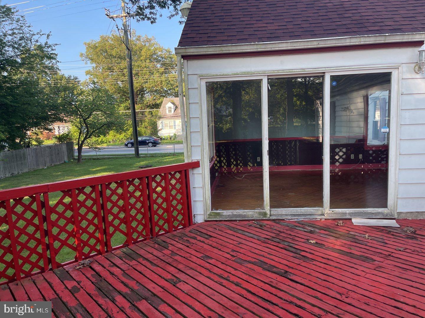 NORTH BARNABY - Residential