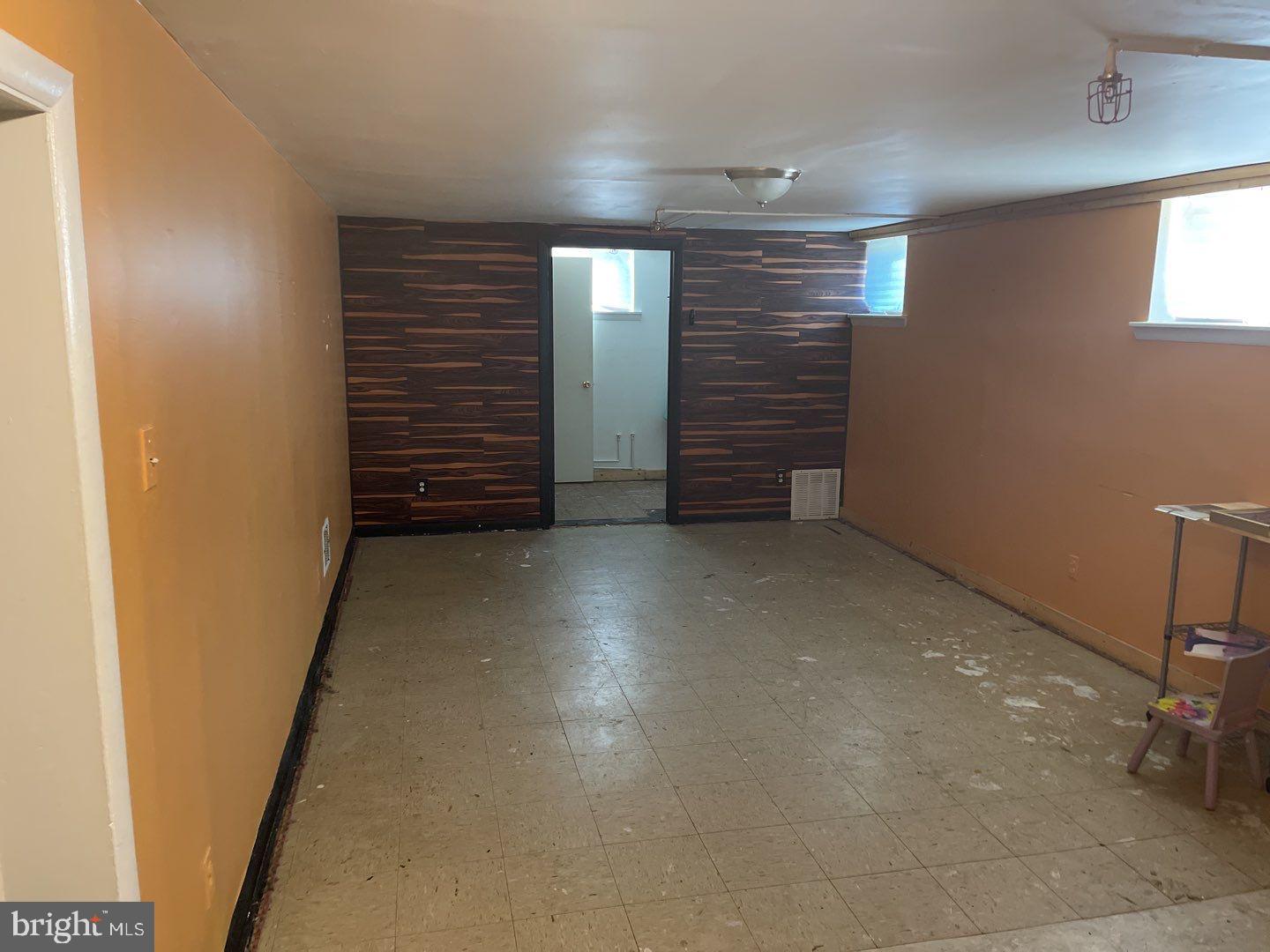 NORTH BARNABY - Residential