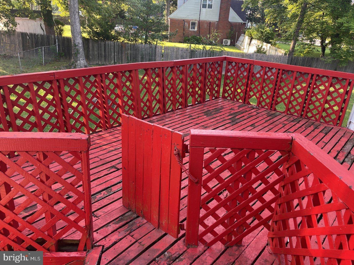 NORTH BARNABY - Residential