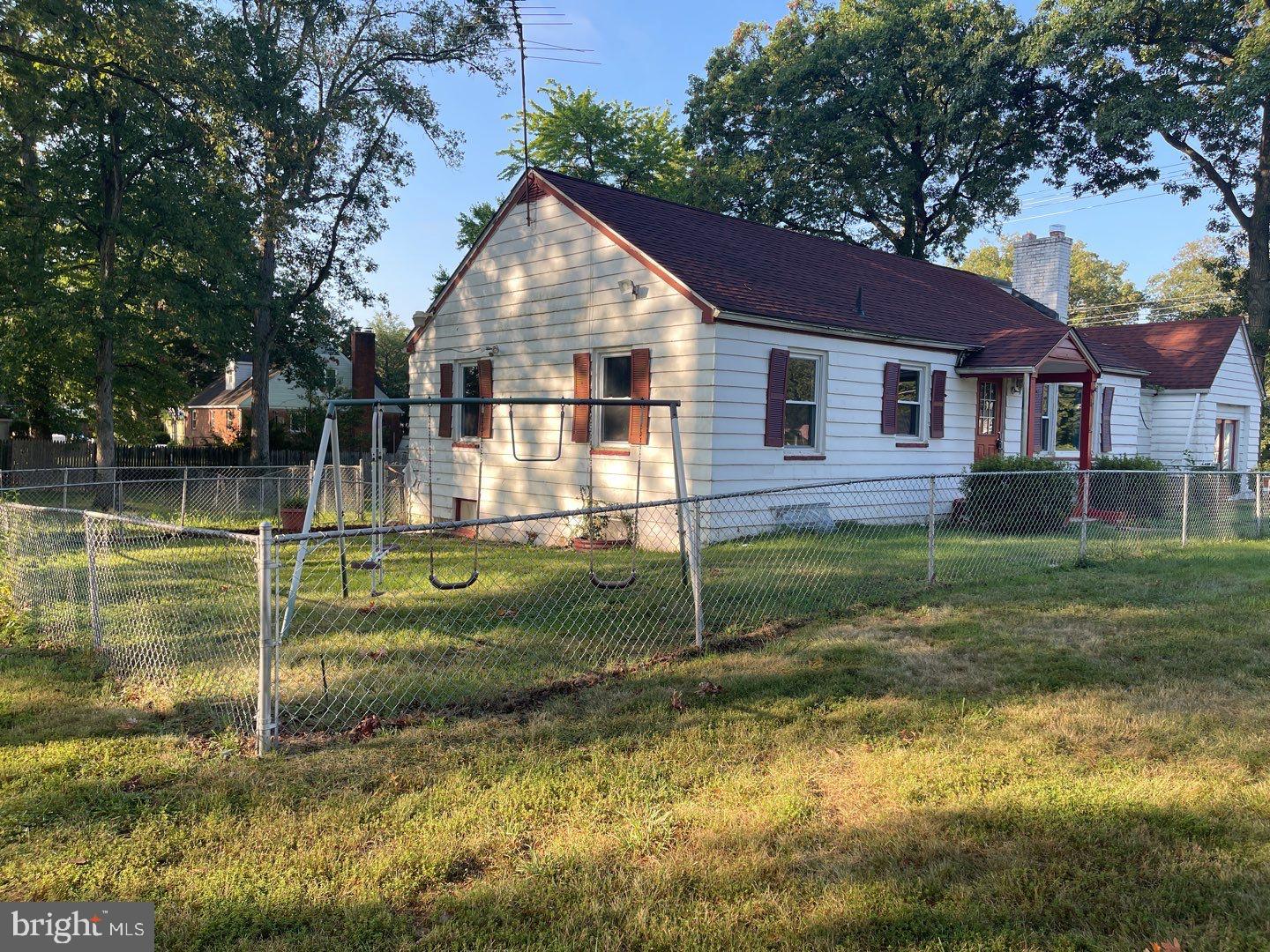 NORTH BARNABY - Residential