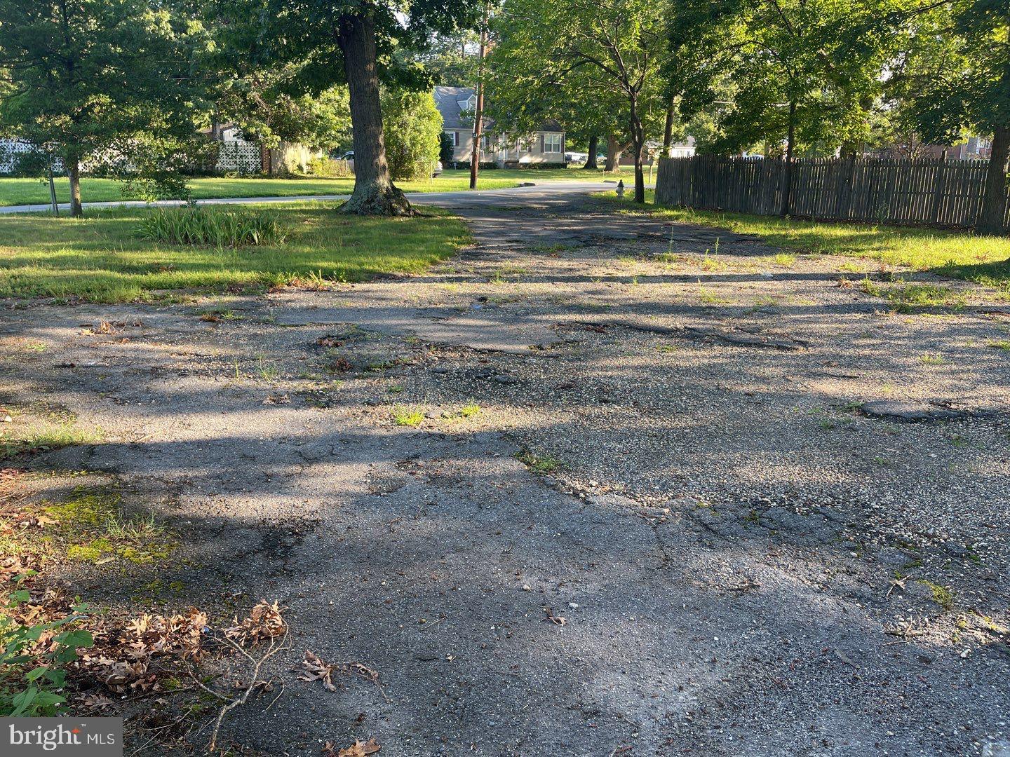 NORTH BARNABY - Residential