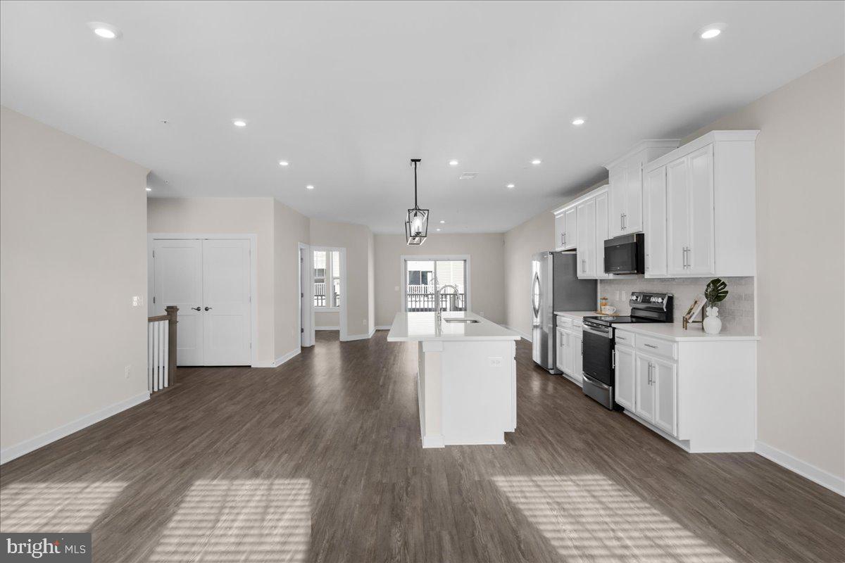 TUSCARORA VILLAGE - Residential