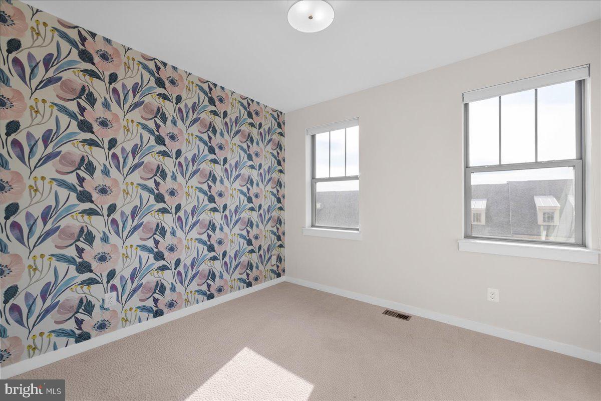 TUSCARORA VILLAGE - Residential