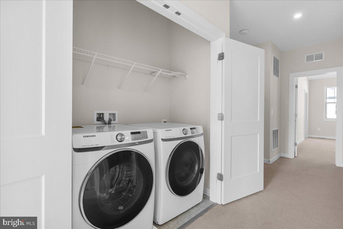 TUSCARORA VILLAGE - Residential