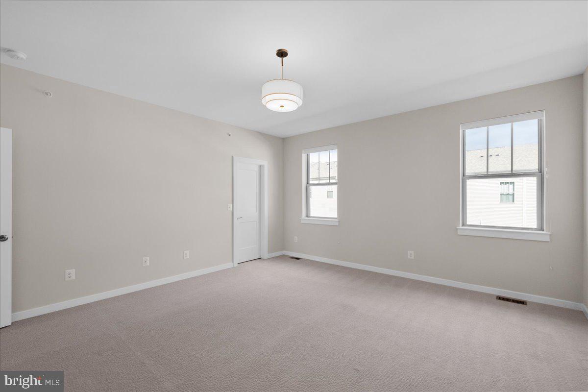 TUSCARORA VILLAGE - Residential