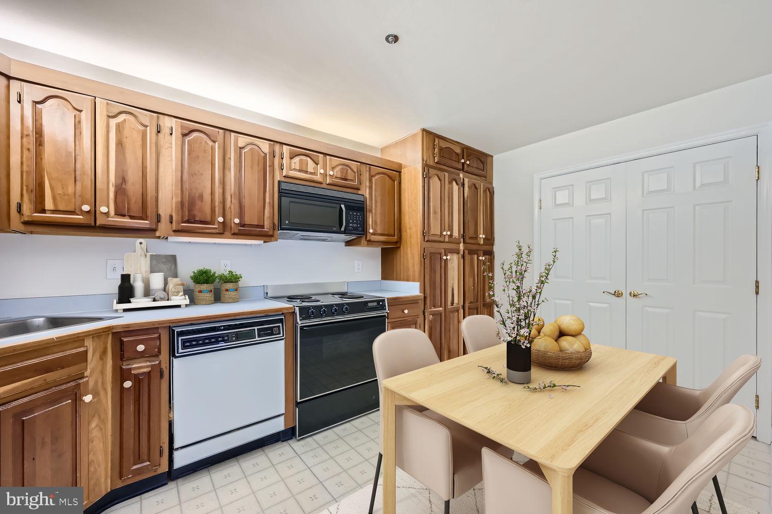 108 BRIGHTWOOD CLUB DRIVE 108