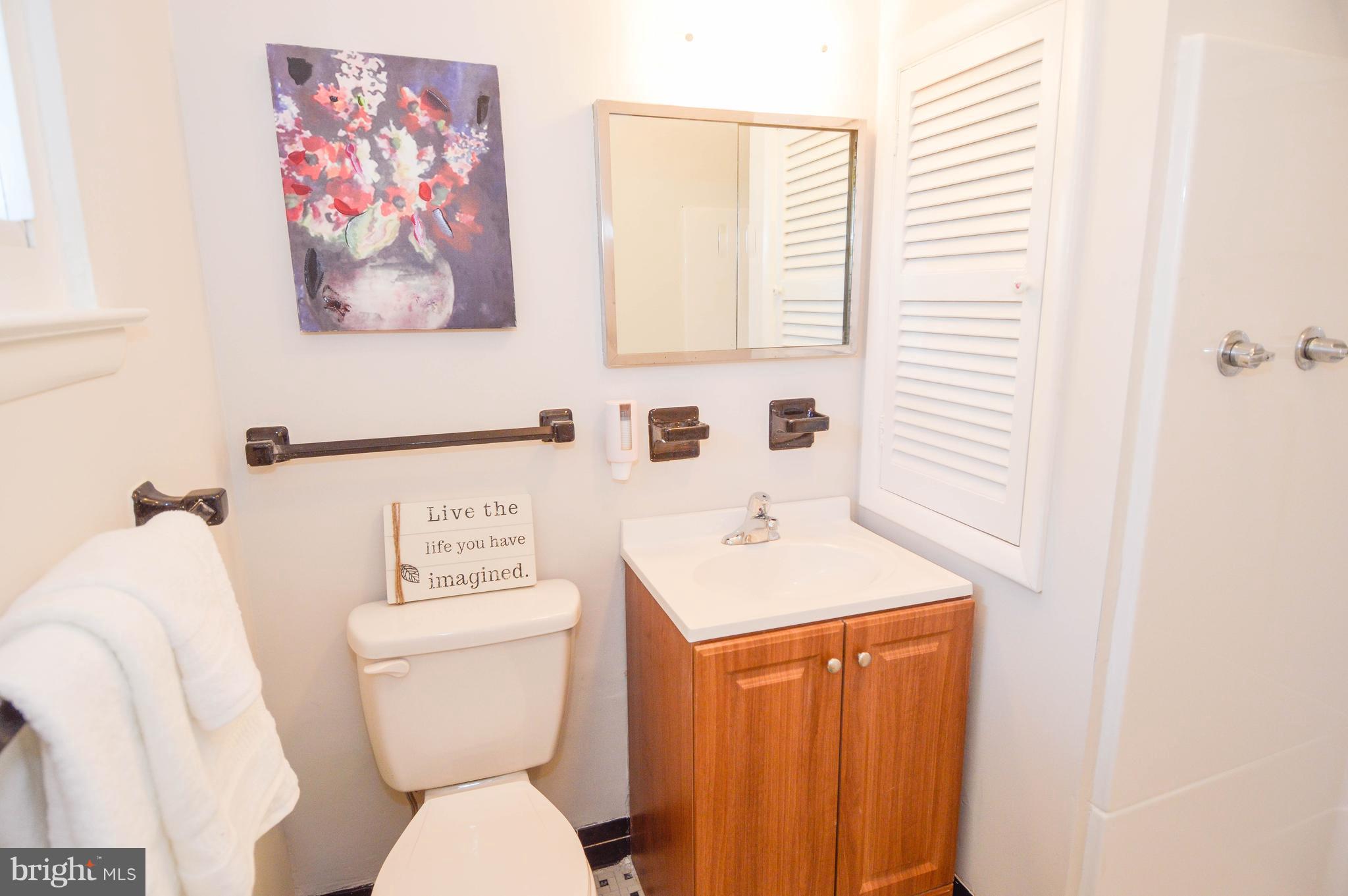 CROMWELL HEIGHTS - Residential