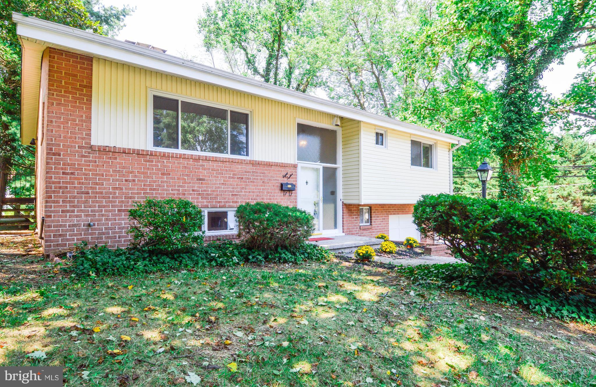 CROMWELL HEIGHTS - Residential