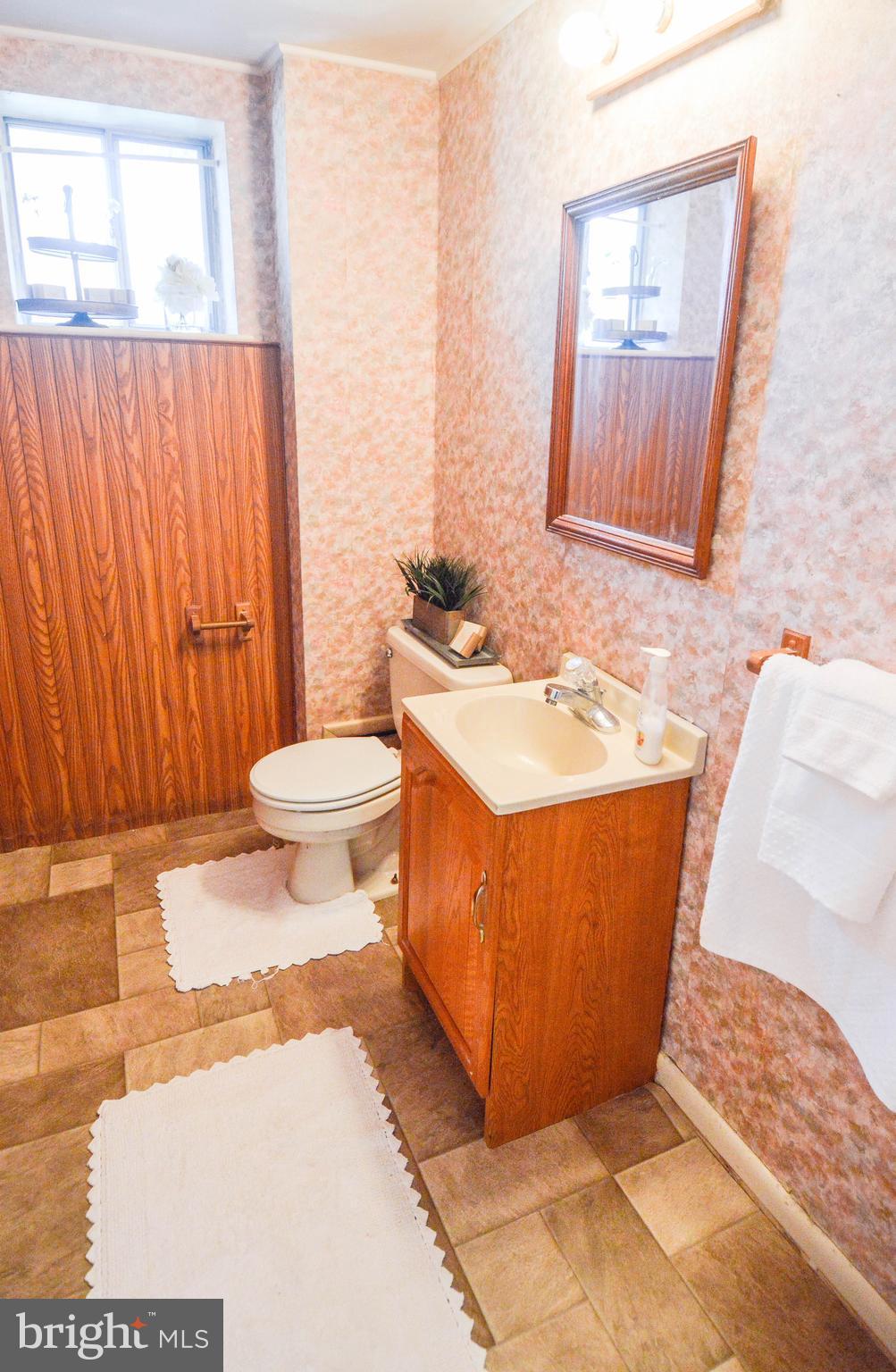 CROMWELL HEIGHTS - Residential