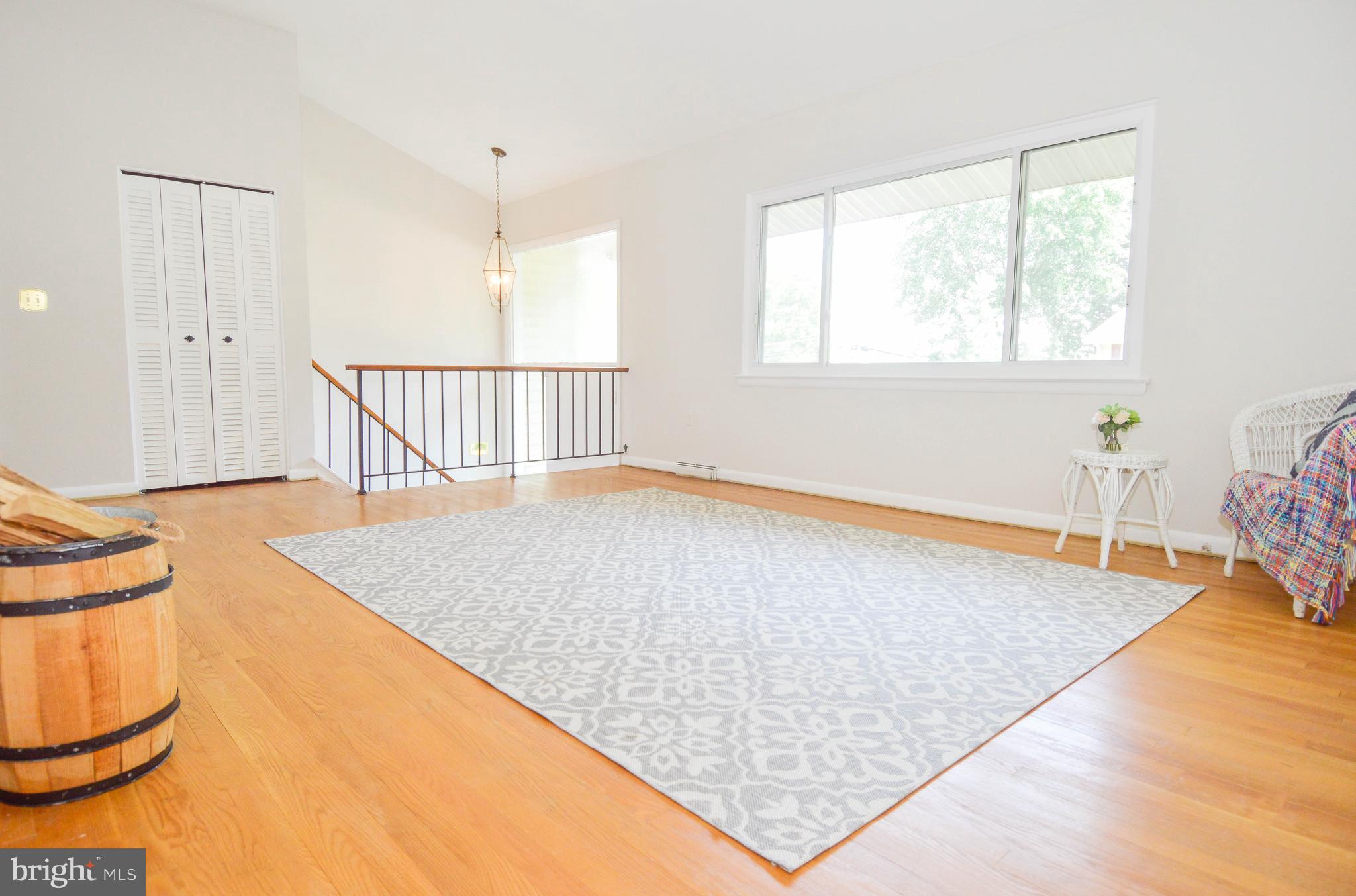 CROMWELL HEIGHTS - Residential