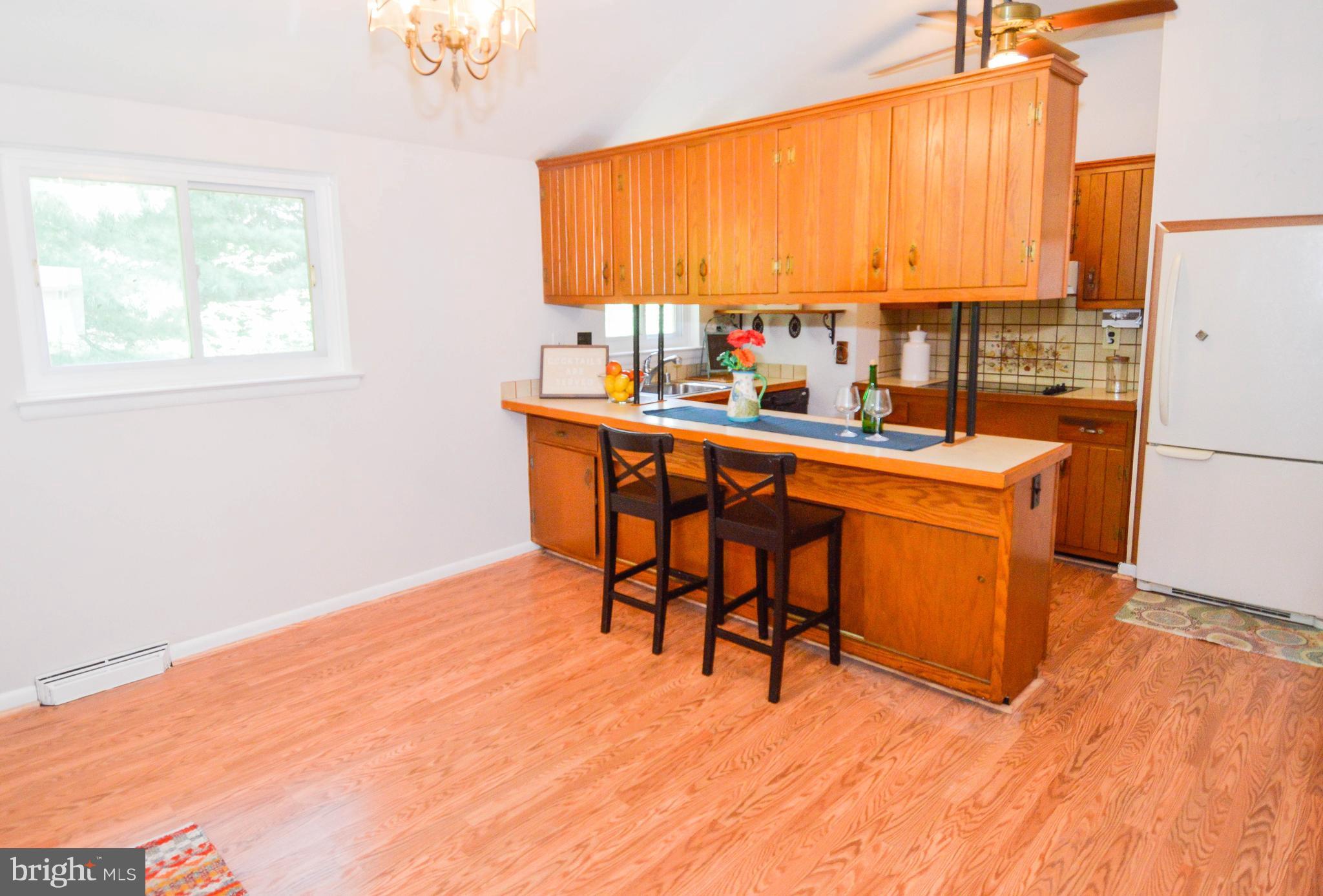 CROMWELL HEIGHTS - Residential