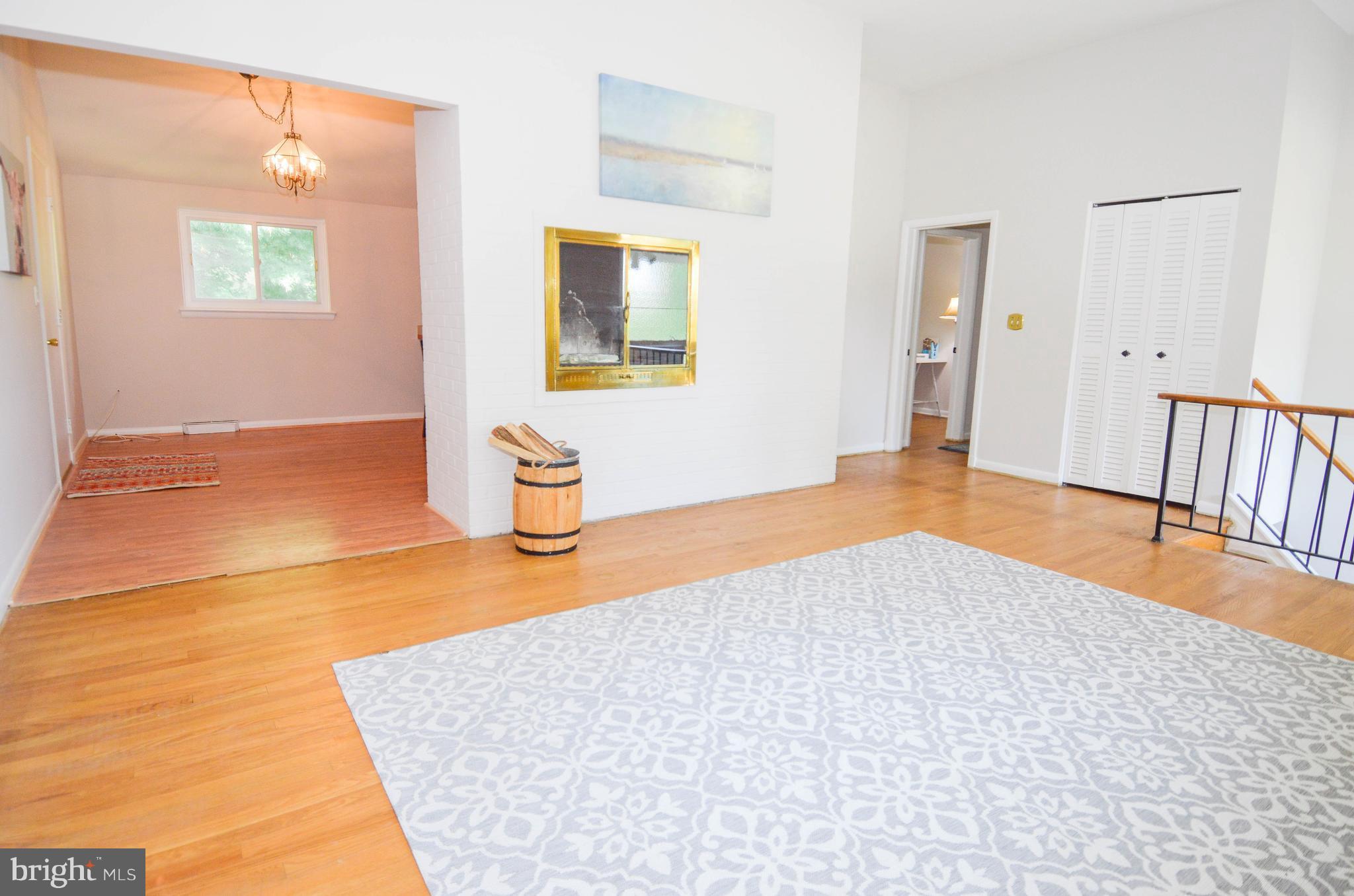 CROMWELL HEIGHTS - Residential