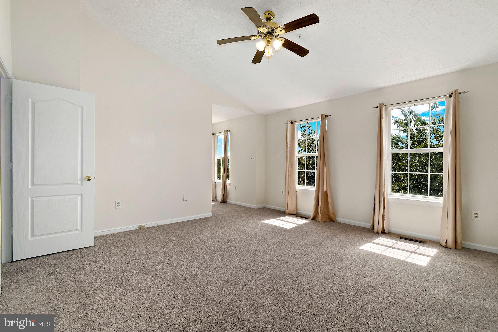 HOLLAWAY ESTATES - Residential