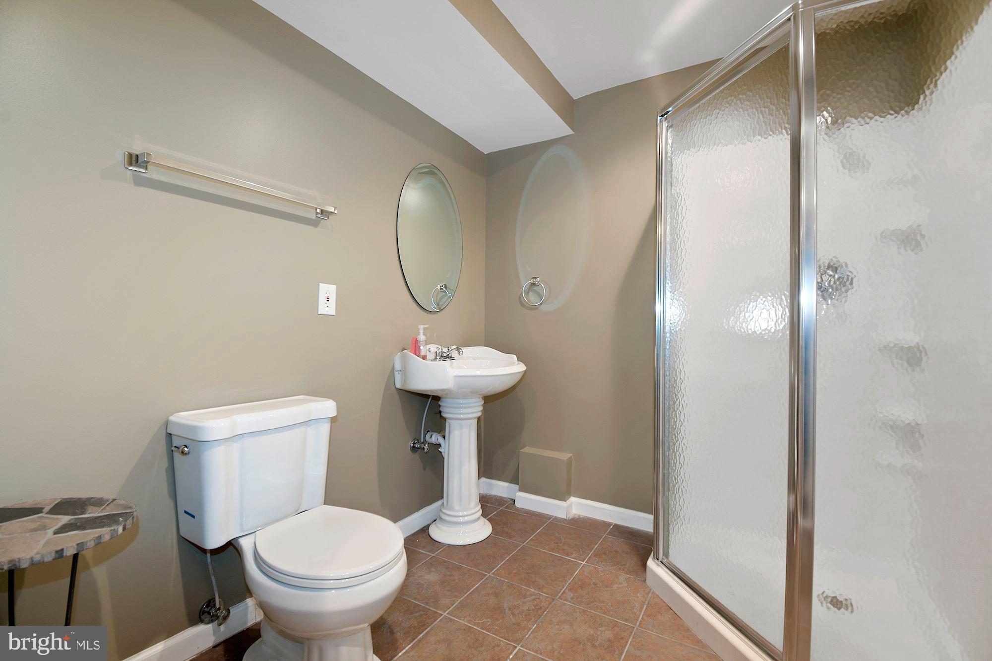 HOLLAWAY ESTATES - Residential