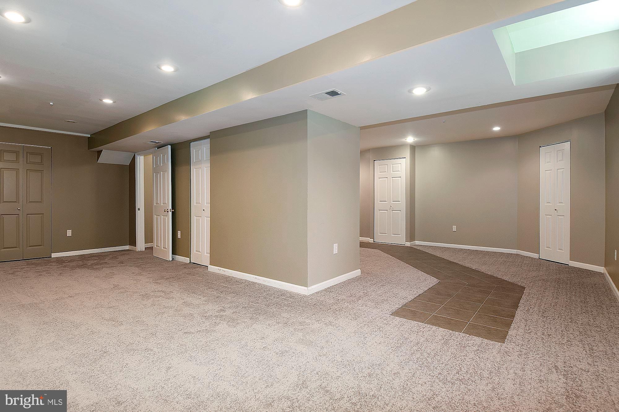 HOLLAWAY ESTATES - Residential