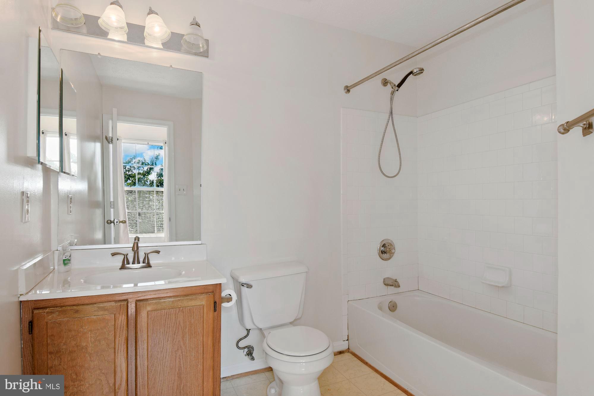 HOLLAWAY ESTATES - Residential