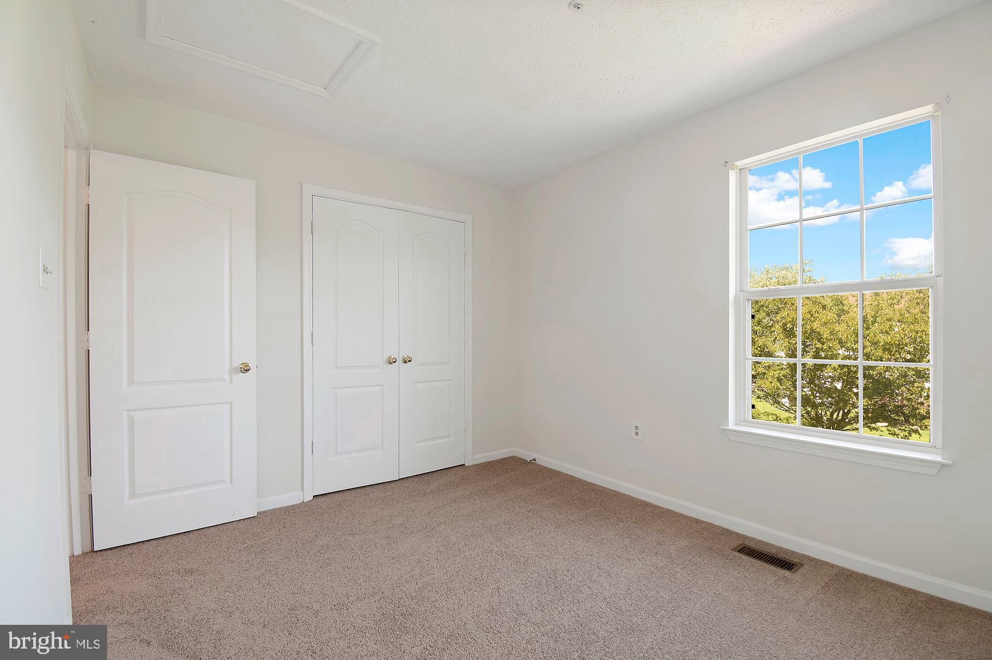 HOLLAWAY ESTATES - Residential