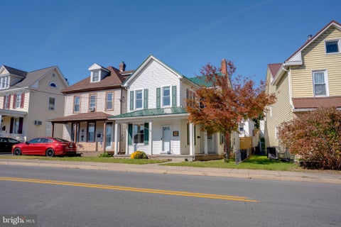 Photo for 117 S WALNUT STREET