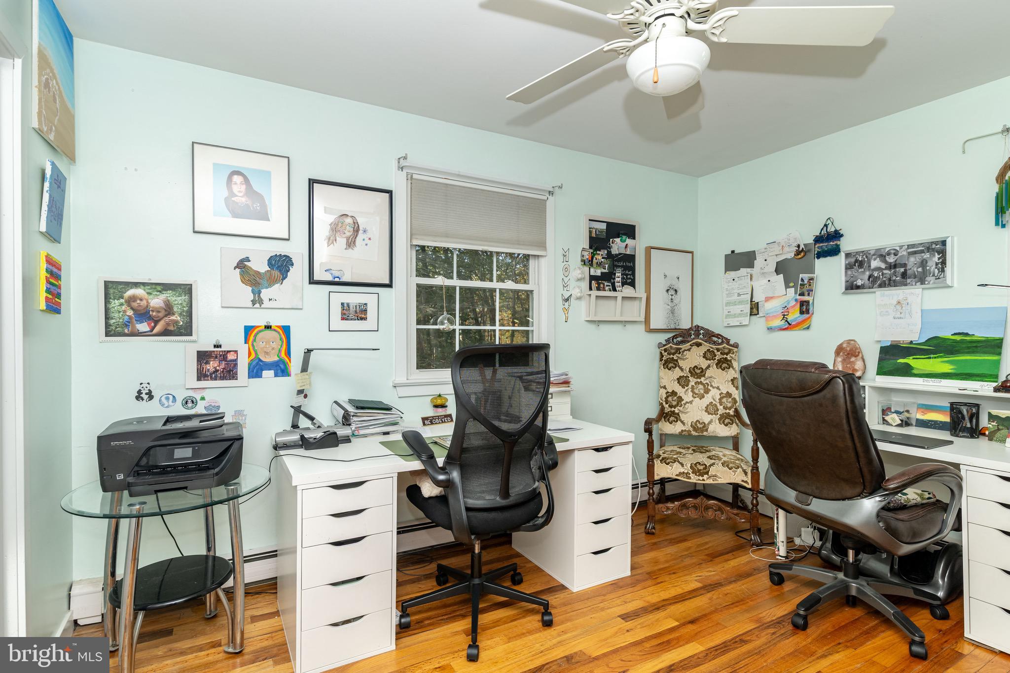 MEDFORD LAKES - Residential