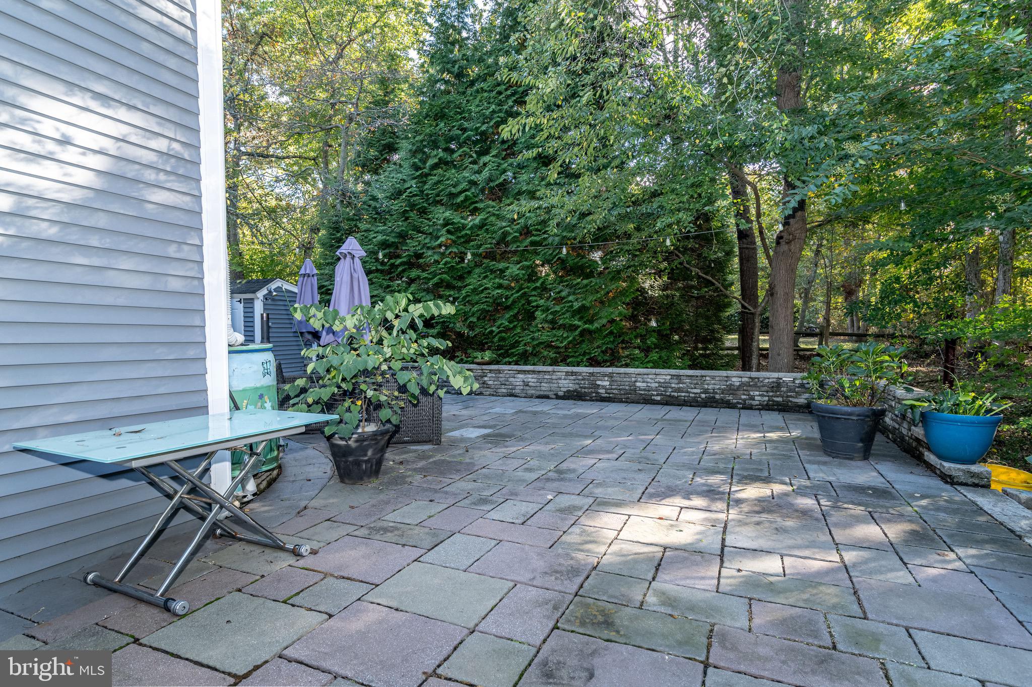 MEDFORD LAKES - Residential