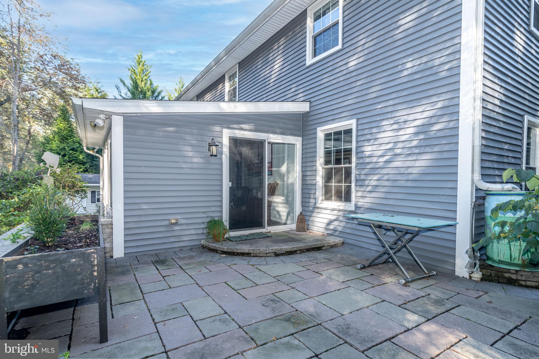 MEDFORD LAKES - Residential