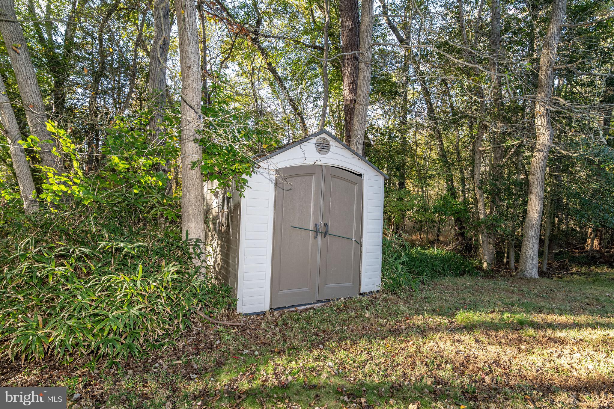 MEDFORD LAKES - Residential