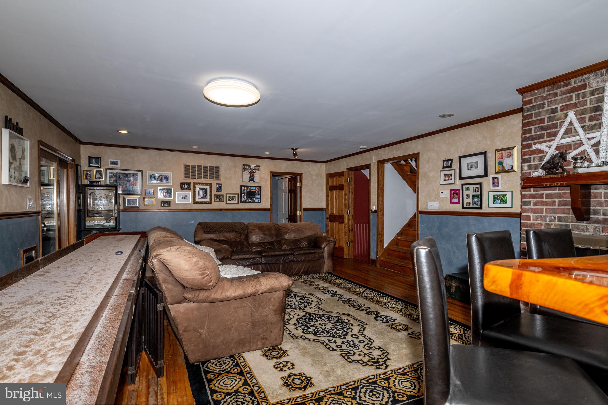 MEDFORD LAKES - Residential