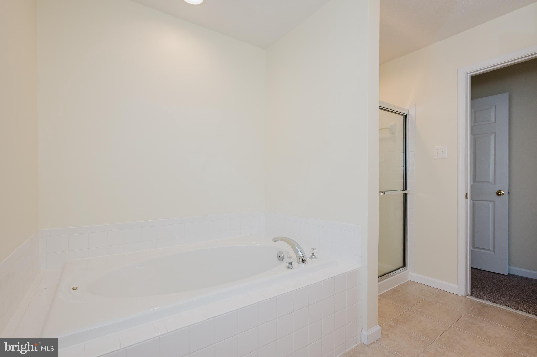 MIRAMAR LANDING - Residential Lease