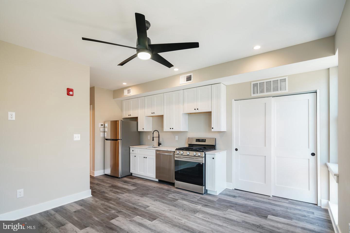 FRANCISVILLE - Residential Lease