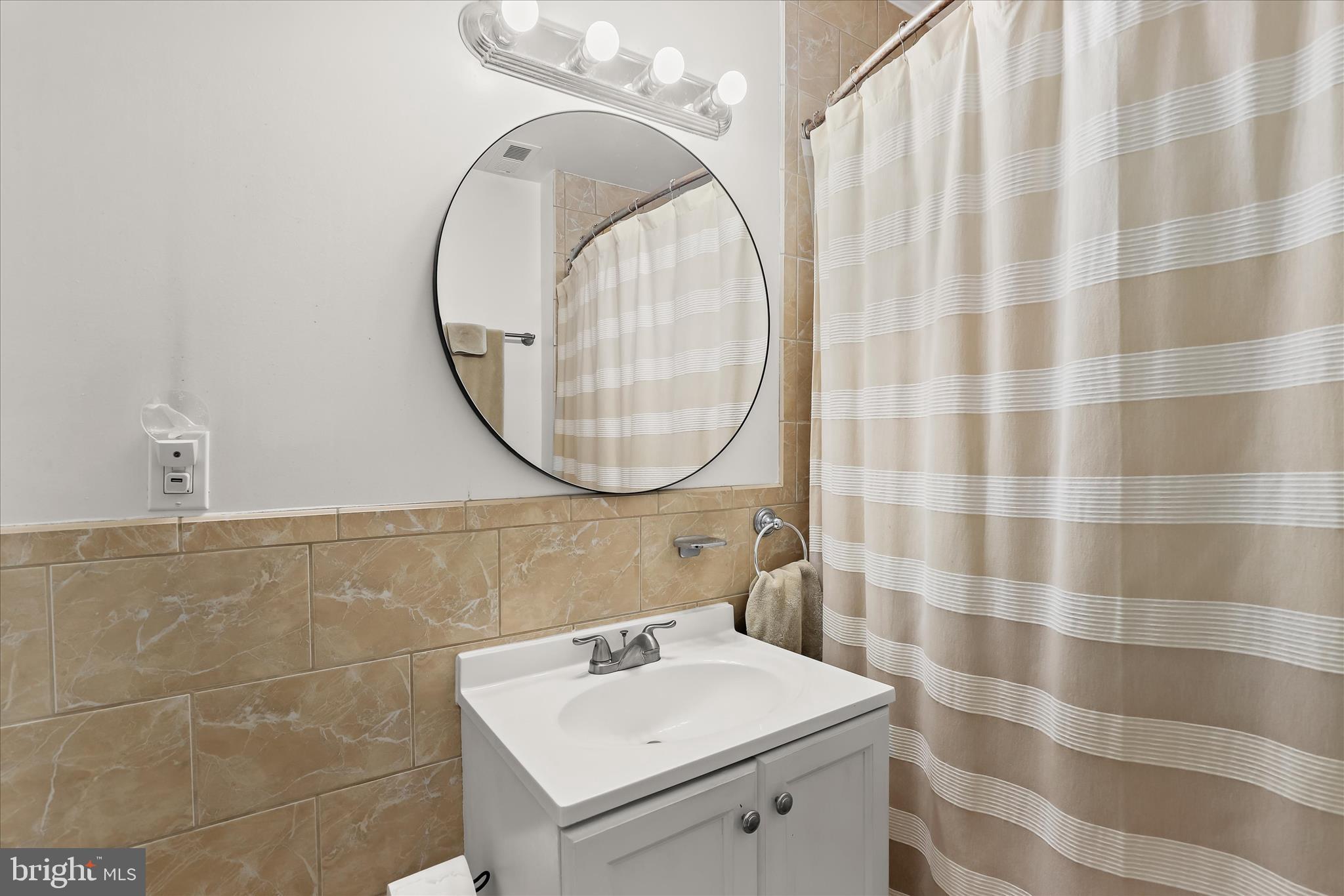 PARKVILLE - Residential