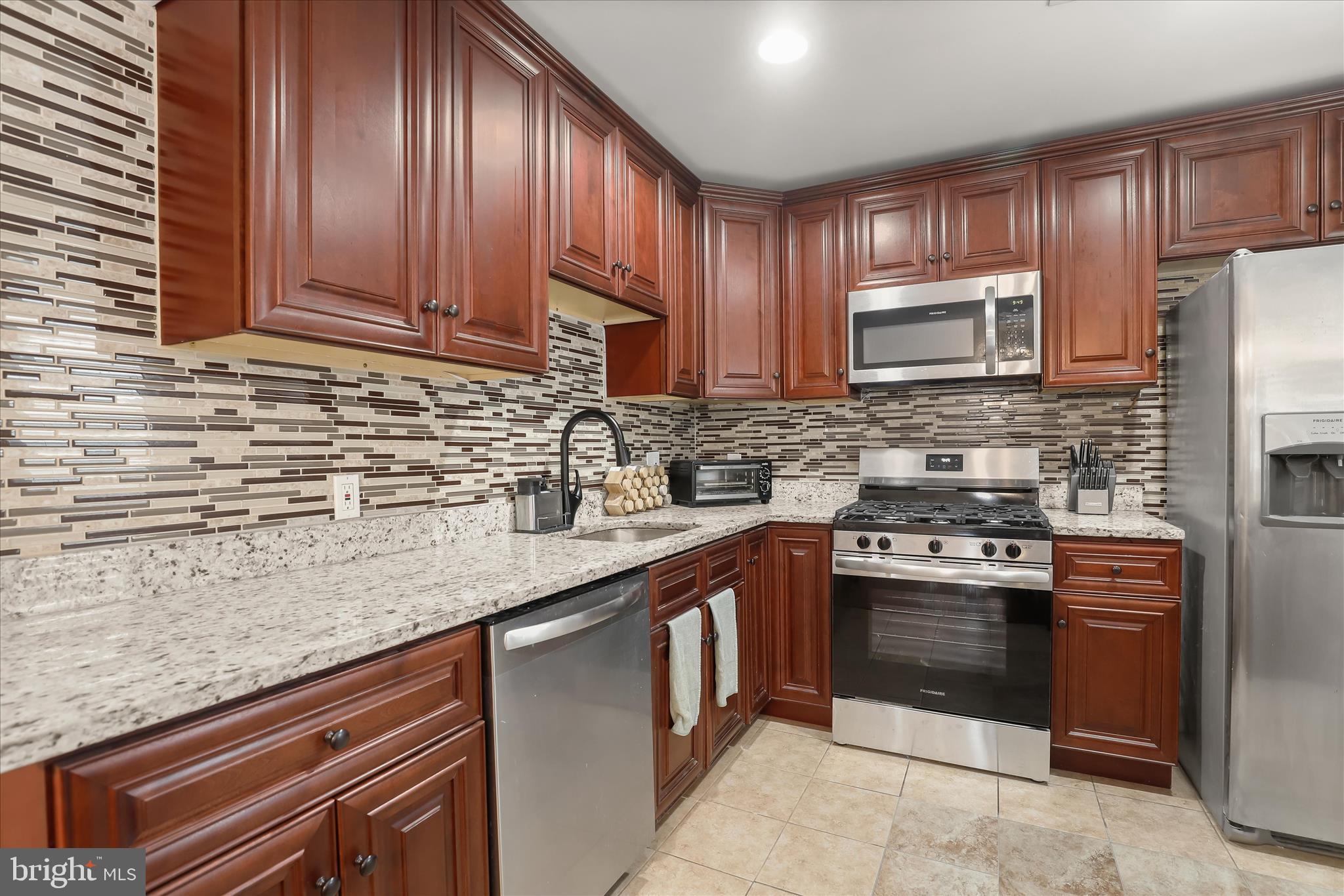 PARKVILLE - Residential