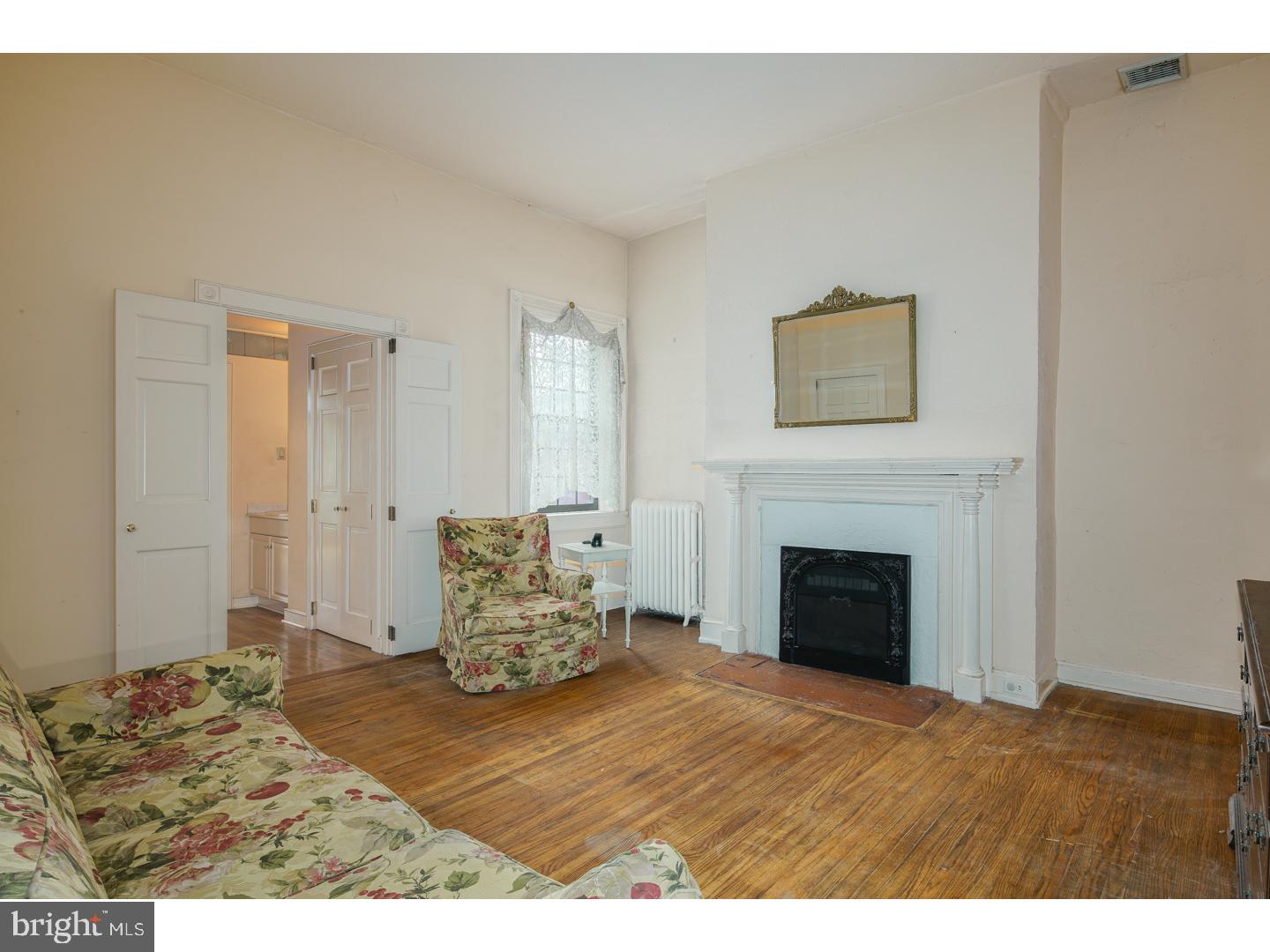 SOCIETY HILL - Residential