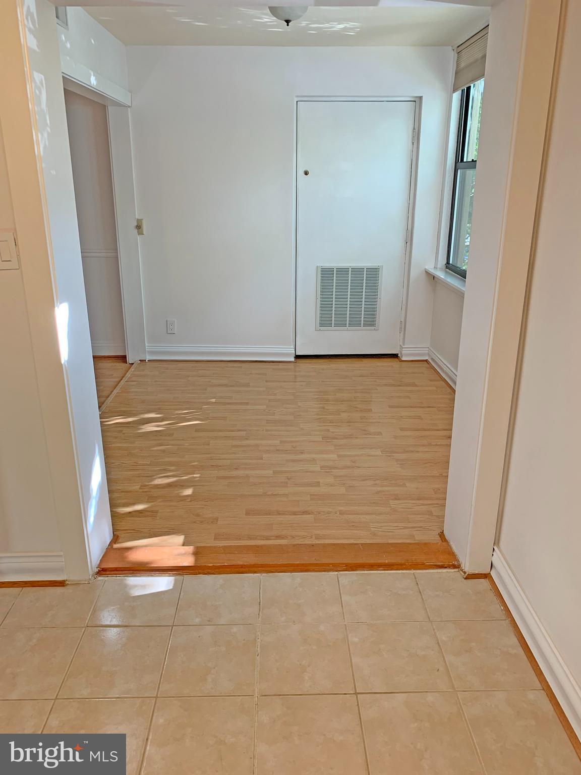 OAKLAND MILLS - Residential