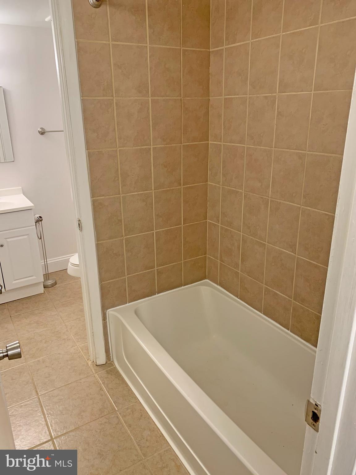 OAKLAND MILLS - Residential