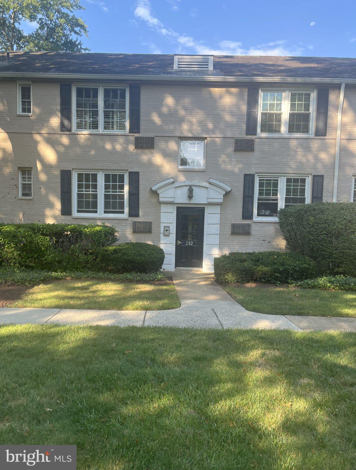 212 GEORGE MASON DRIVE N 212-4