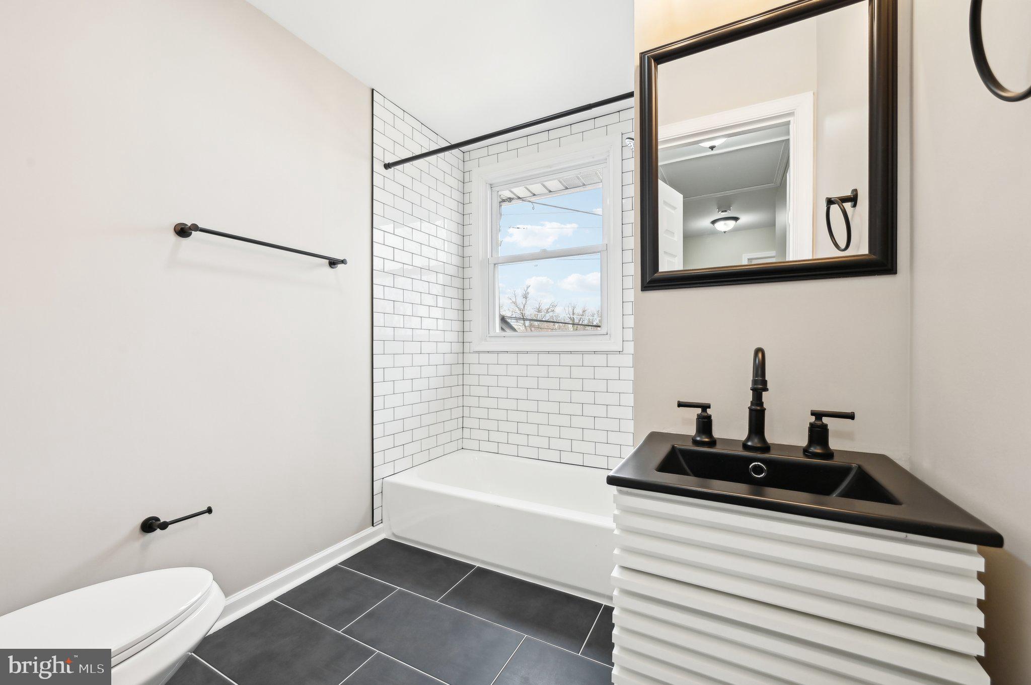 LYNNE ACRES - Residential