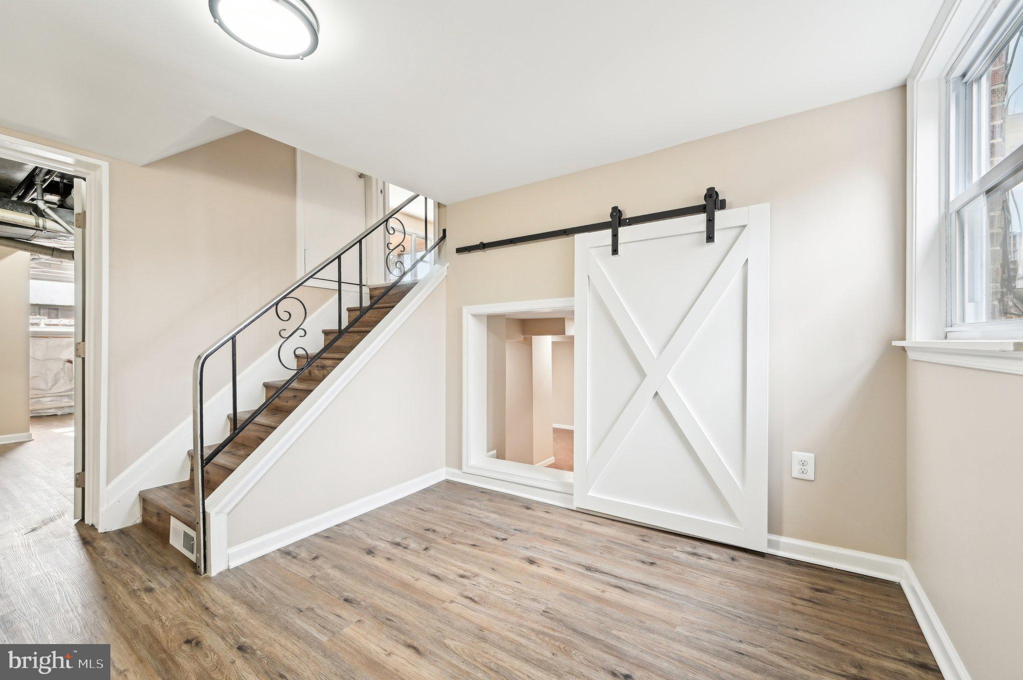 LYNNE ACRES - Residential