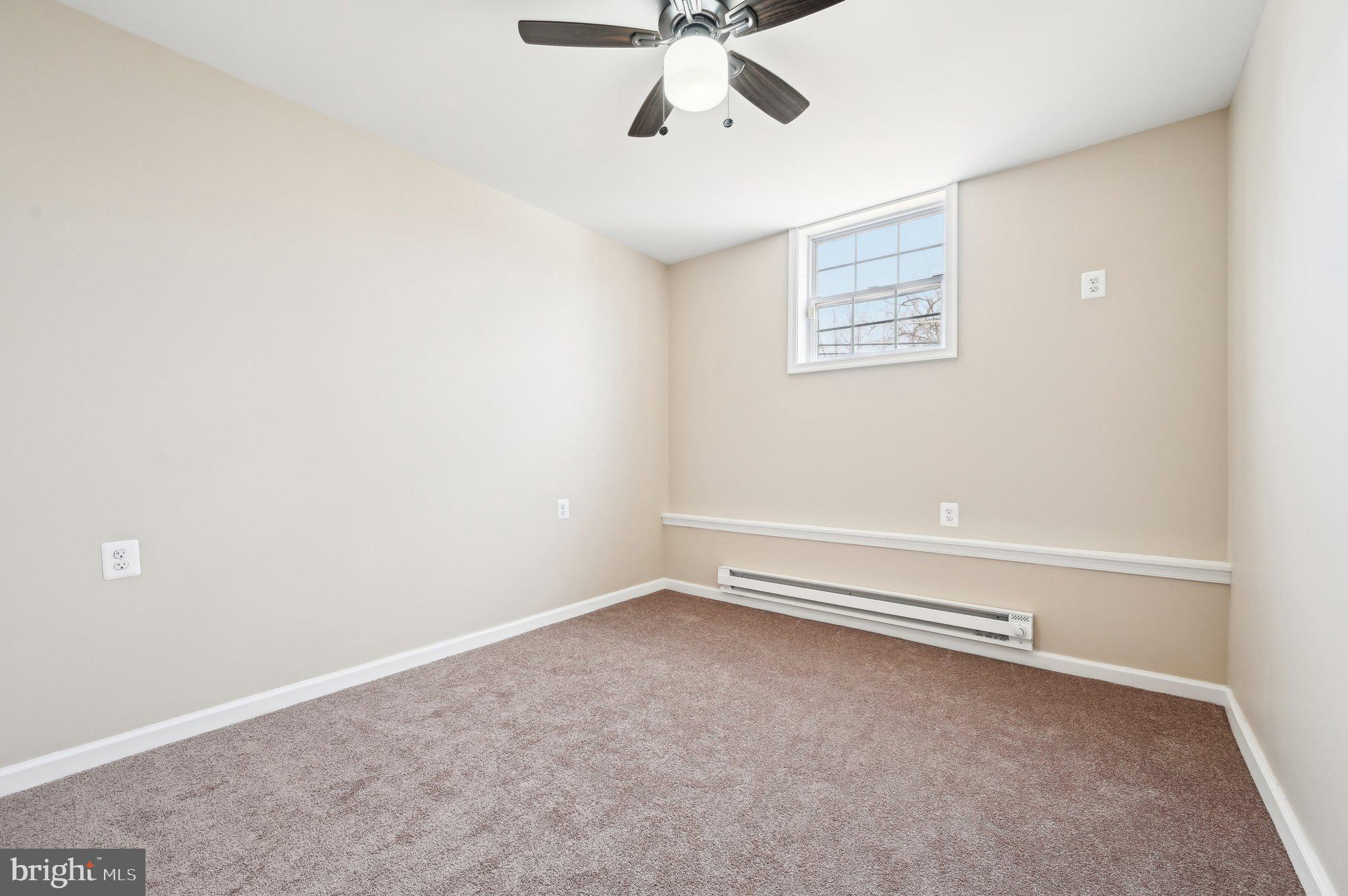 LYNNE ACRES - Residential