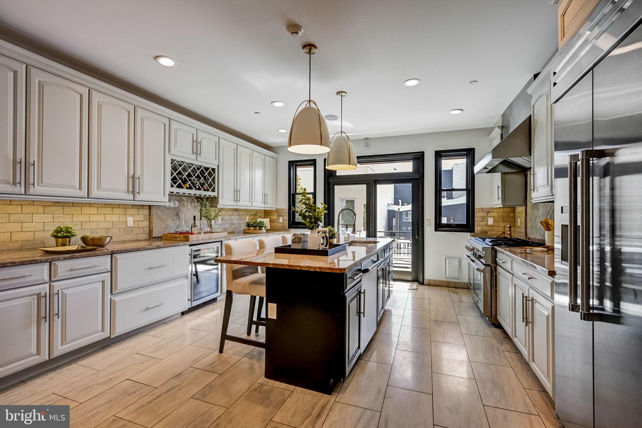 GRADUATE HOSPITAL - Residential