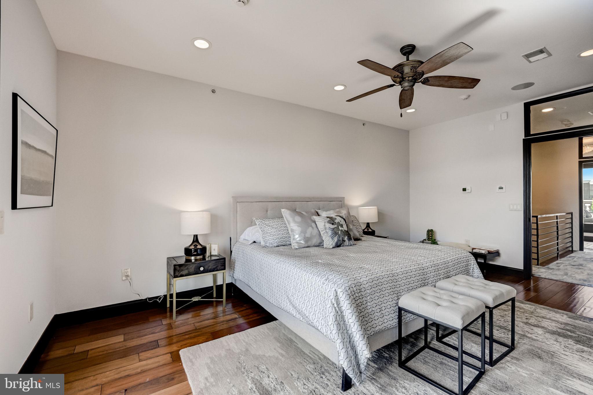 GRADUATE HOSPITAL - Residential