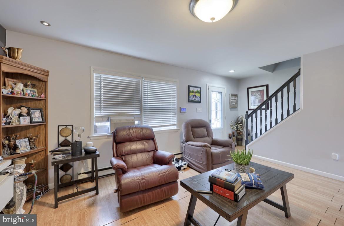 GEORGETOWN HILLS - Residential