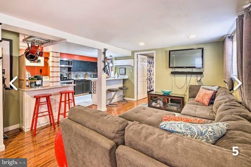 ENGLEWOOD - Residential