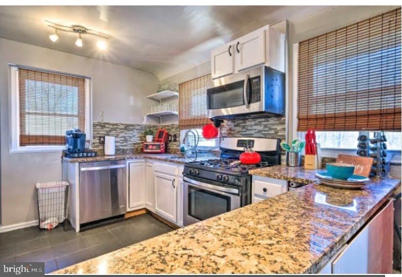 ENGLEWOOD - Residential