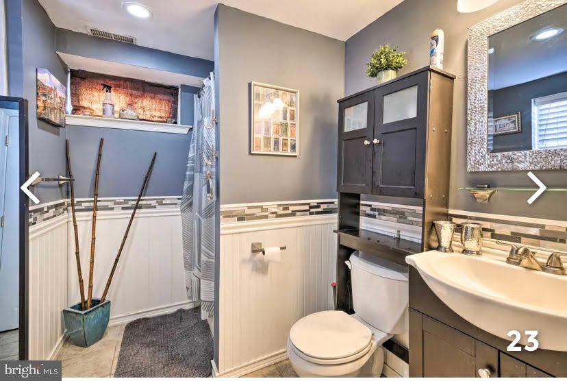 ENGLEWOOD - Residential