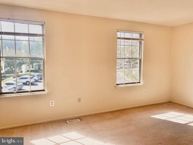 DERWOOD STATION - Residential Lease