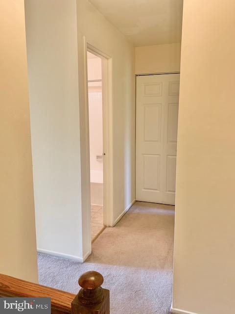 DERWOOD STATION - Residential Lease