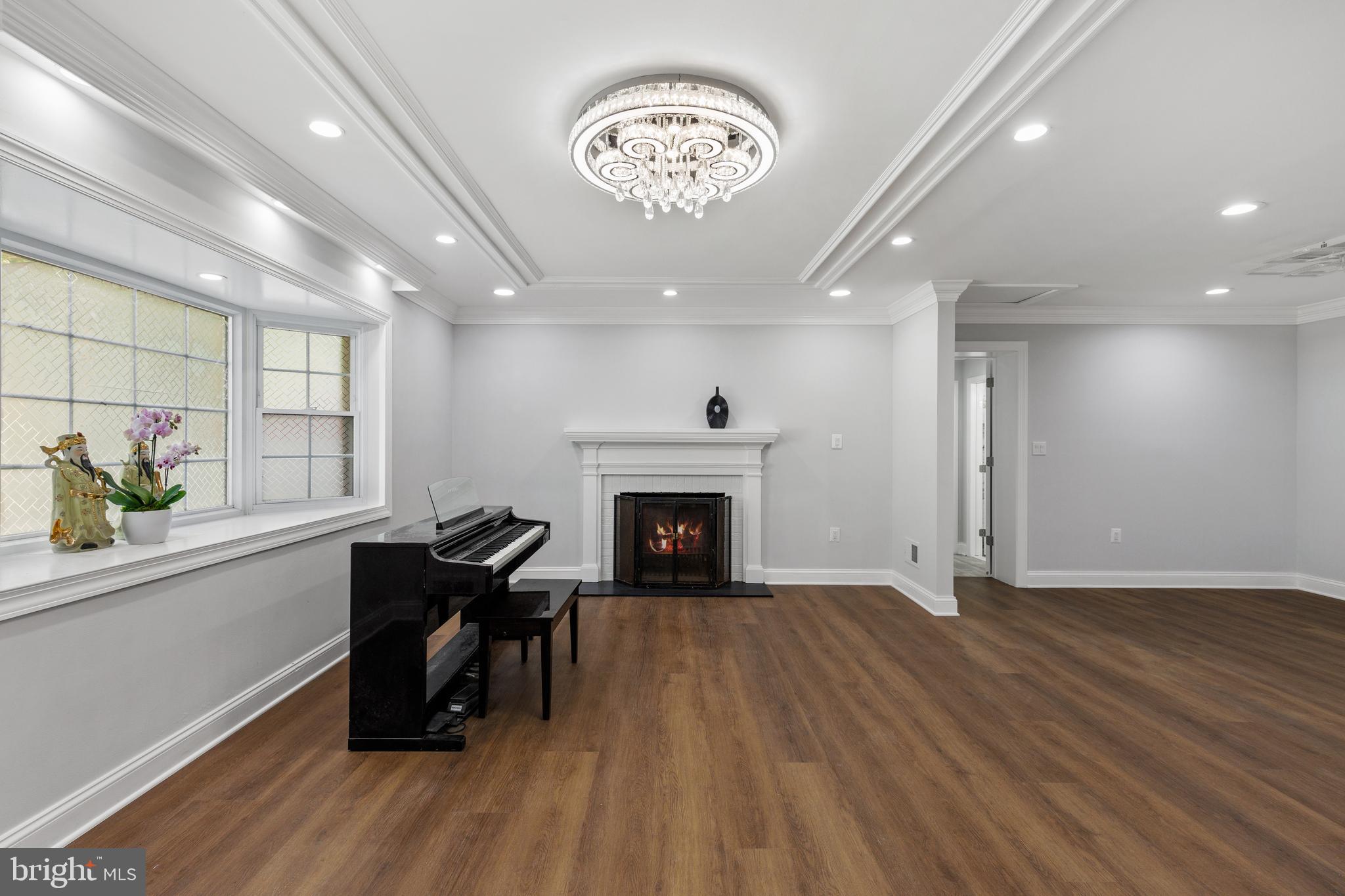 3051 SLEEPY HOLLOW ROAD